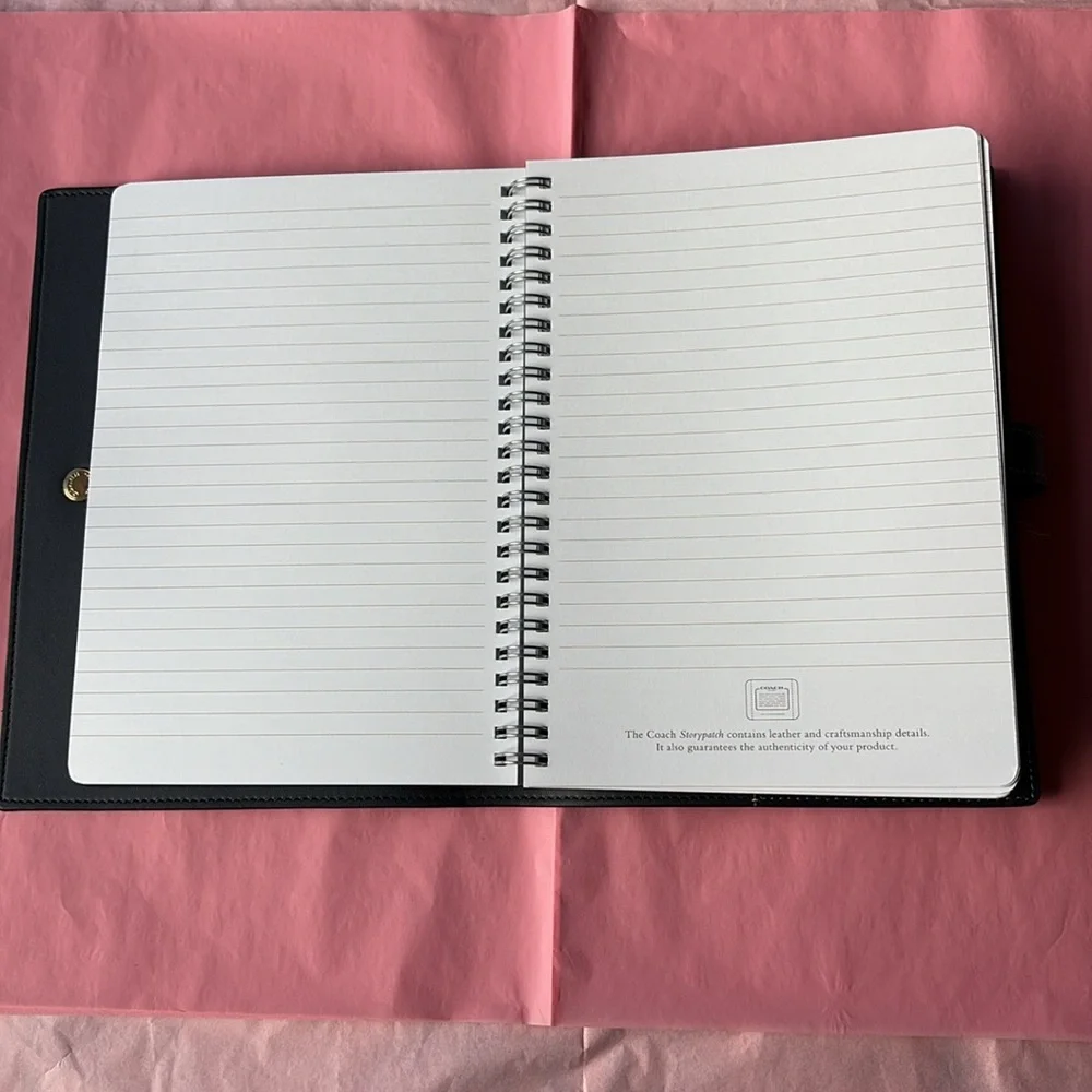 🍒 COACH NOTEBOOK IN SIGNATURE CANVAS WITH CHERRY PRINT 🍒 NWT 🍒